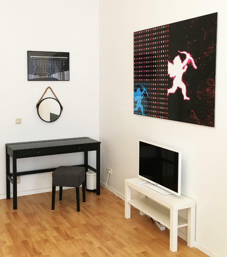 Downtown Apartment Berlin Friedrichshain Exterior photo